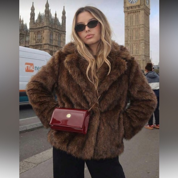 Luxury vintage style cropped oversized faux fur coat gray cream - Picture 8 of 11